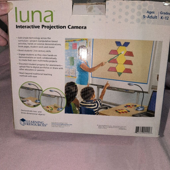 Learning Resources Luna Interactive Projection Camera Blue - Picture 2 of 5
